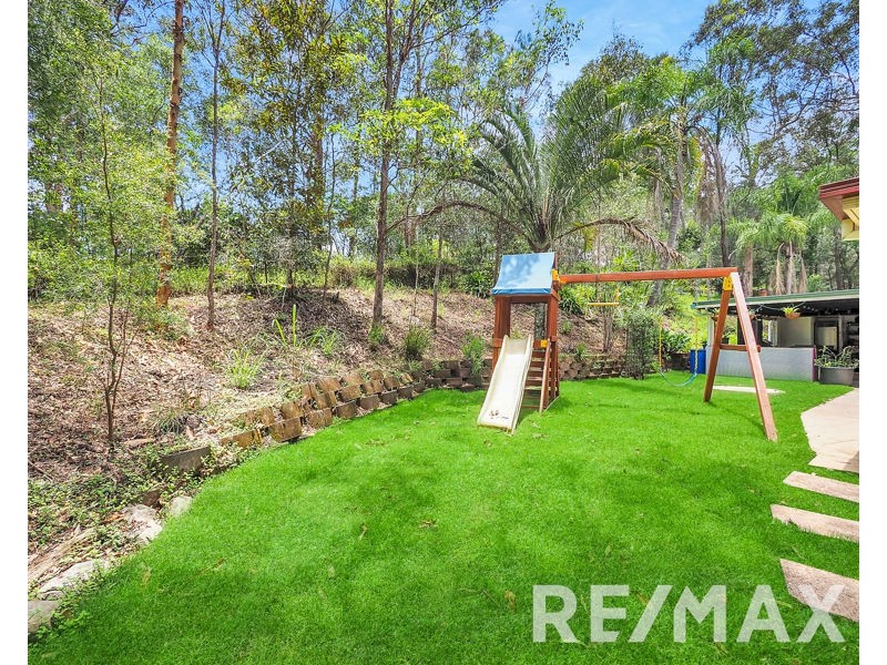 5 Hoare Court, Bunya QLD 4055