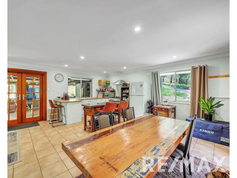 5 Hoare Court, Bunya QLD 4055