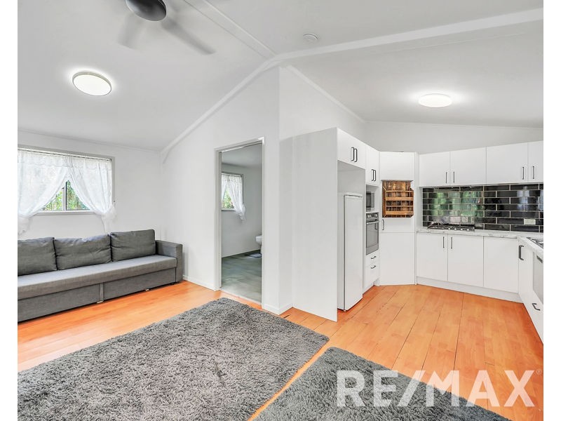 5 Hoare Court, Bunya QLD 4055