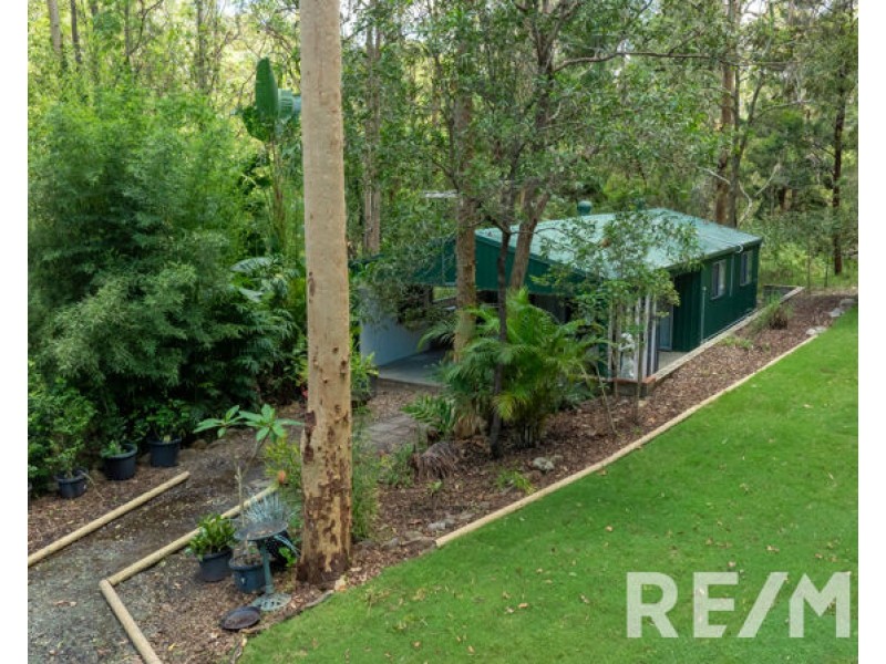 5 Hoare Court, Bunya QLD 4055