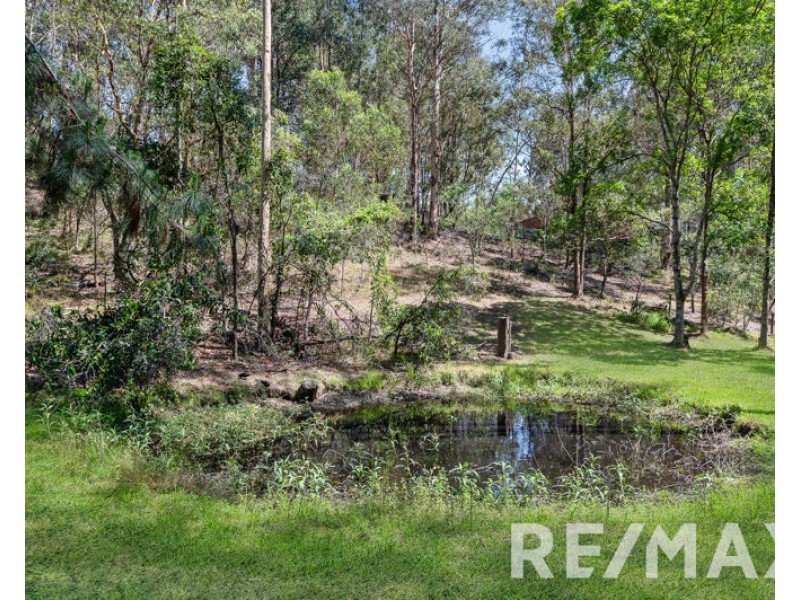 16 Kimberley Court, Eatons Hill QLD 4037