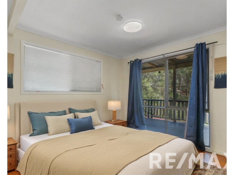 16 Kimberley Court, Eatons Hill QLD 4037