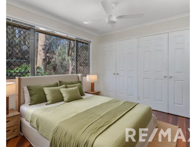 16 Kimberley Court, Eatons Hill QLD 4037