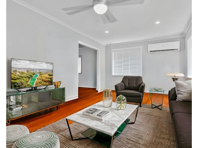 29 Strathford Avenue, Albany Creek QLD 4035