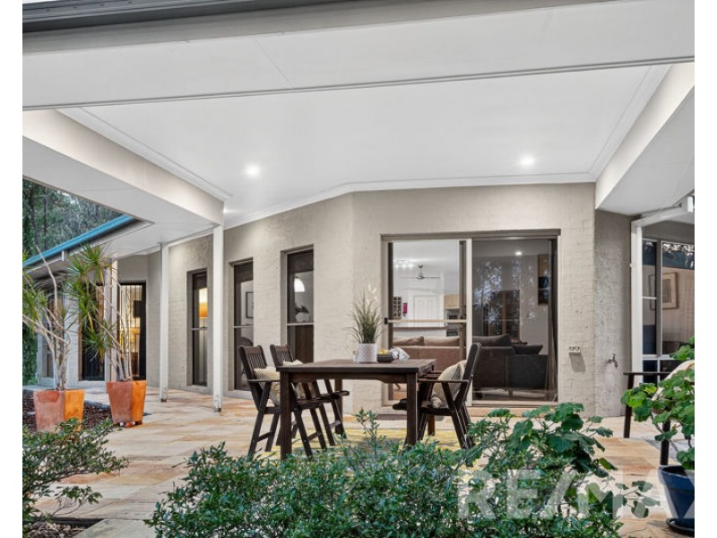 11 Fletchers Road, Eatons Hill QLD 4037