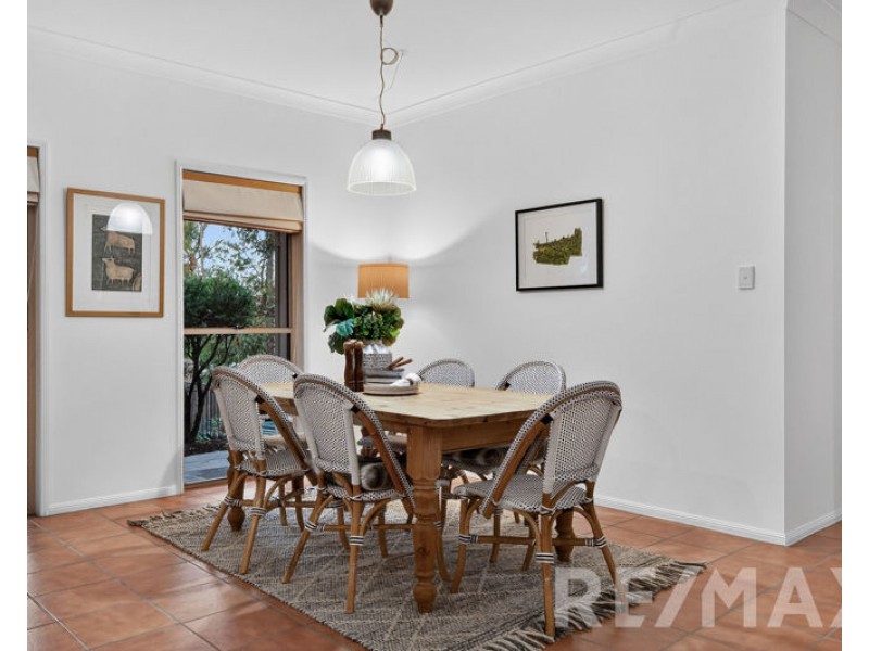 11 Fletchers Road, Eatons Hill QLD 4037