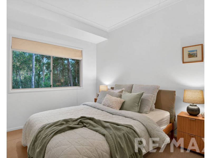 11 Fletchers Road, Eatons Hill QLD 4037