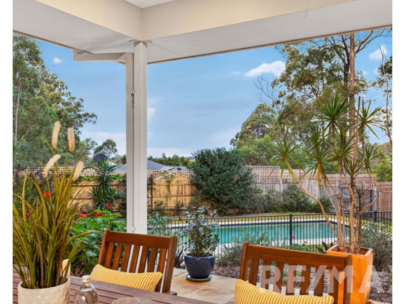 11 Fletchers Road, Eatons Hill QLD 4037