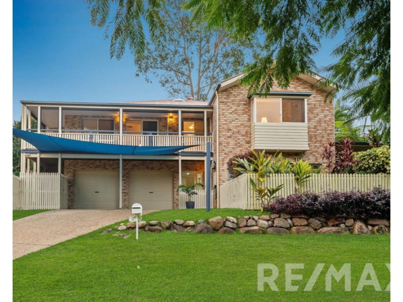 3 Tonnere Court, Eatons Hill QLD 4037