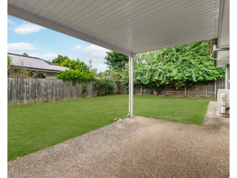 18 North Aston Court, Bray Park QLD 4500
