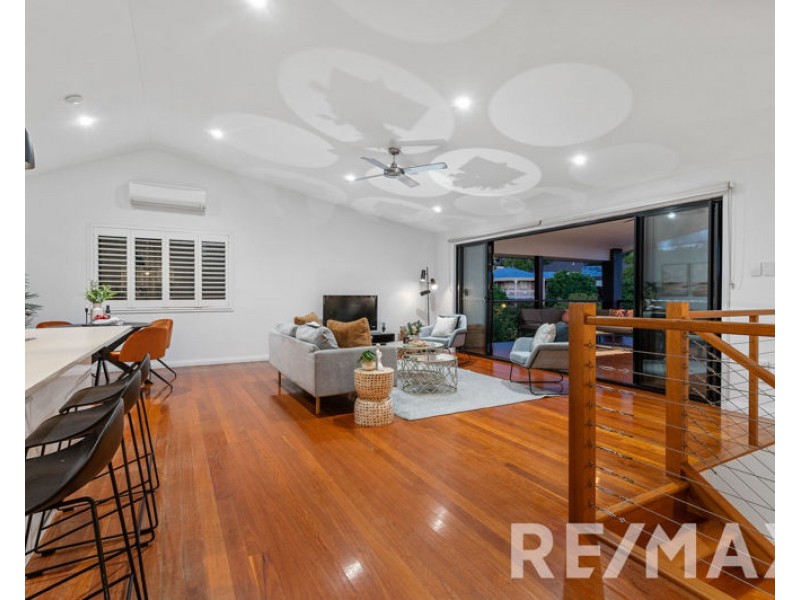 27 Brigadoon Crescent, Eatons Hill QLD 4037