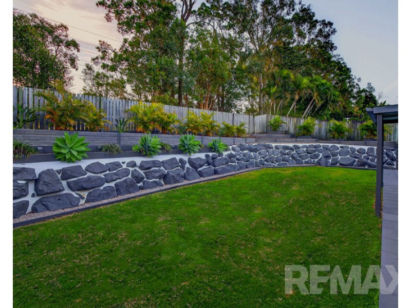 72 The Boulevard, Albany Creek QLD 4035