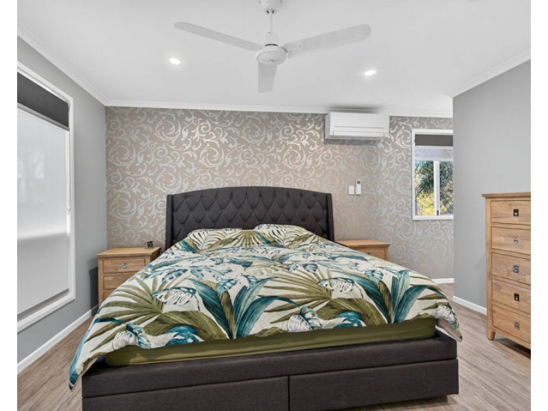 72 The Boulevard, Albany Creek QLD 4035