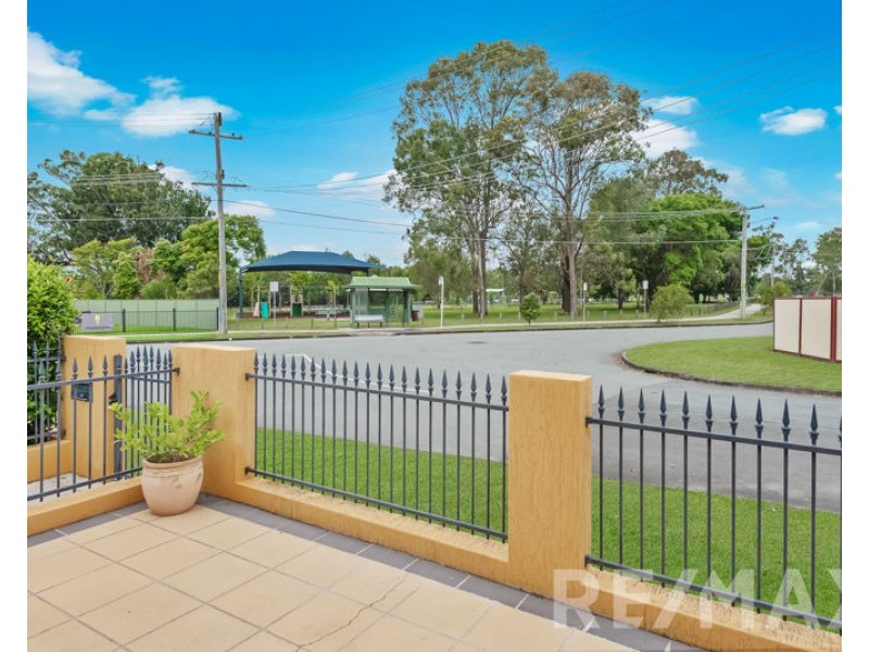 2 Gowrie Street, Brendale QLD 4500