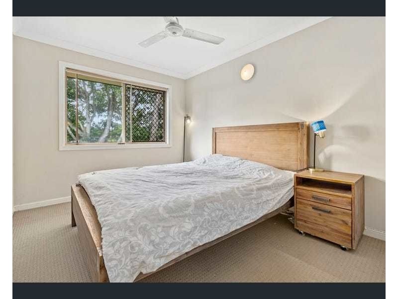 32 Thurlow Street, Newmarket QLD 4051