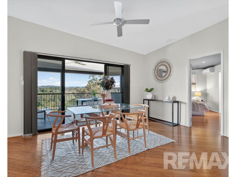 18 Alberic Court, Eatons Hill QLD 4037