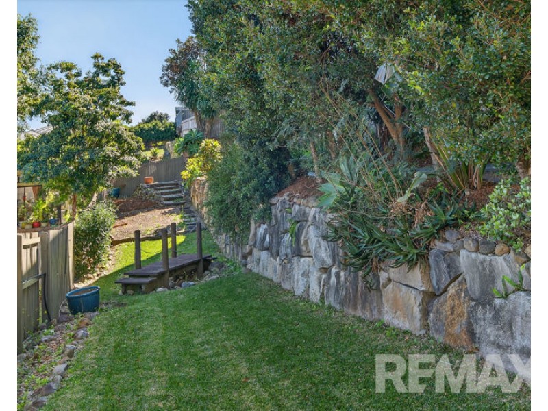 18 Alberic Court, Eatons Hill QLD 4037