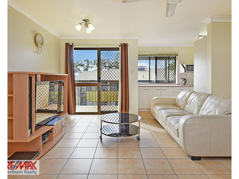 6/34 Mitre Street, St Lucia QLD 4067