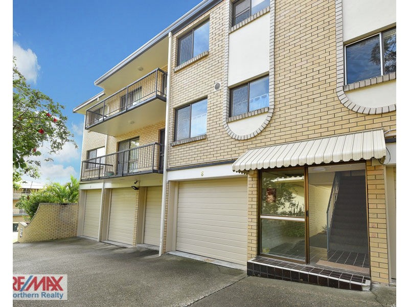6/34 Mitre Street, St Lucia QLD 4067