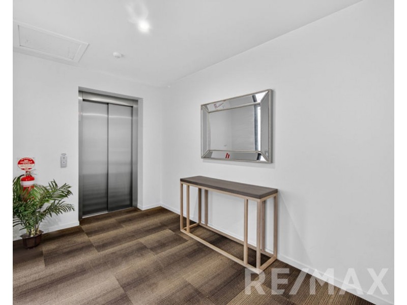 9/57 Old Northern Road, Albany Creek QLD 4035