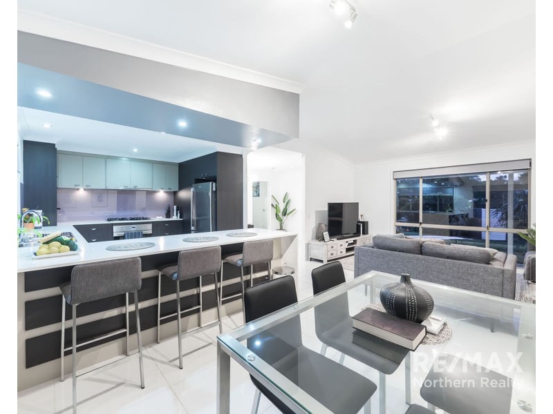 2 St Annes Court, Albany Creek QLD 4035