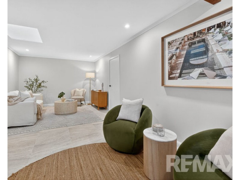 4 McCartney Court, Cashmere QLD 4500