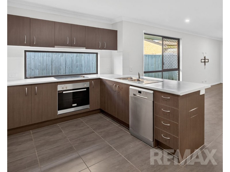 5 Windamere Street, Warner QLD 4500