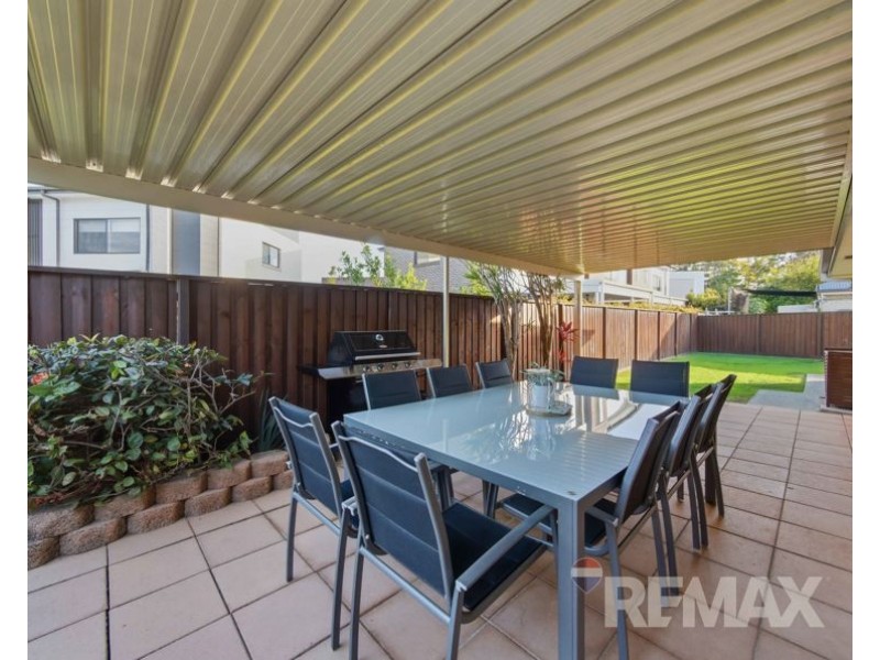 11 Max Court, Albany Creek QLD 4035
