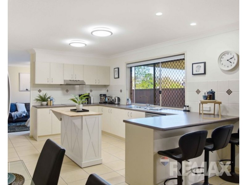 11 Max Court, Albany Creek QLD 4035