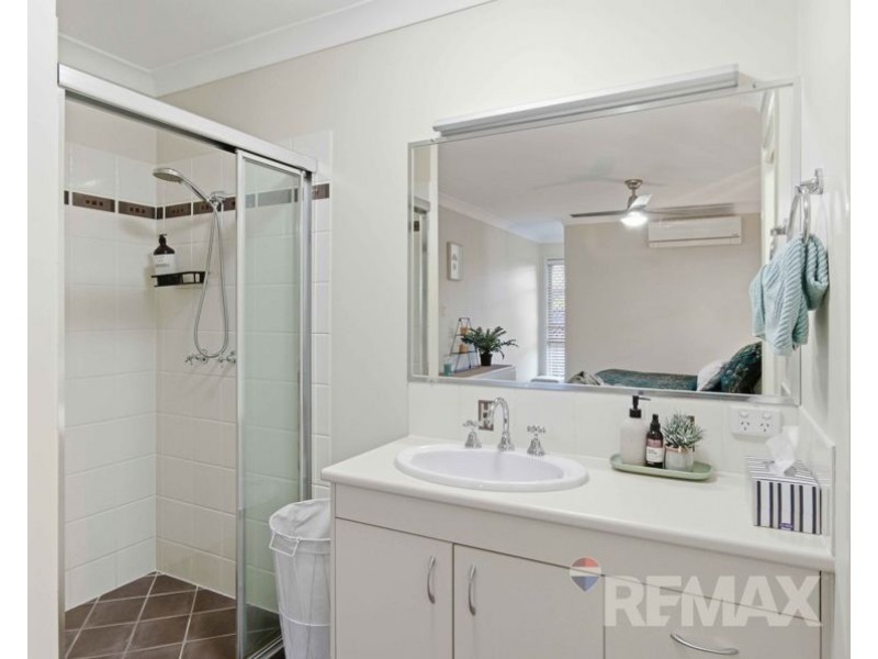 11 Max Court, Albany Creek QLD 4035