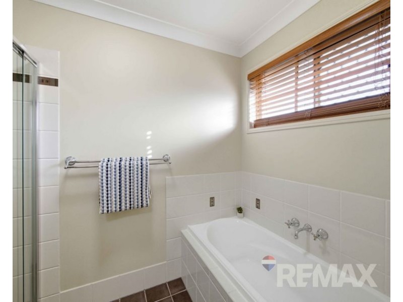 11 Max Court, Albany Creek QLD 4035