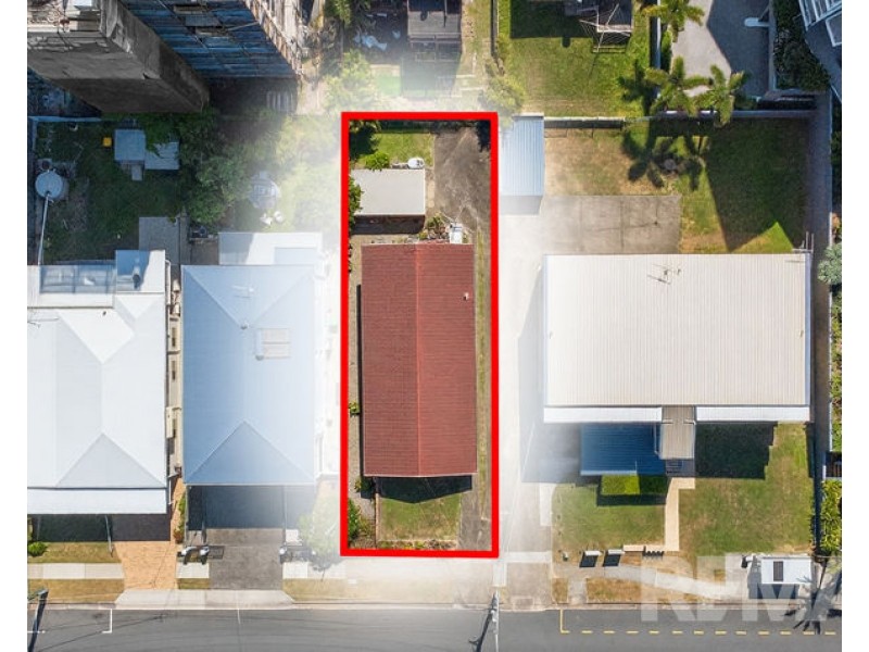 11 Marine Parade, Redcliffe QLD 4020