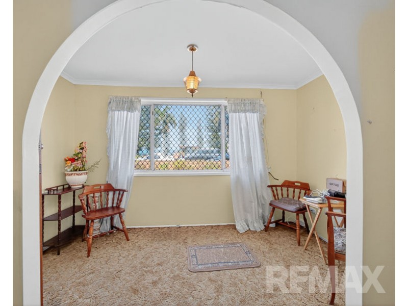 11 Marine Parade, Redcliffe QLD 4020