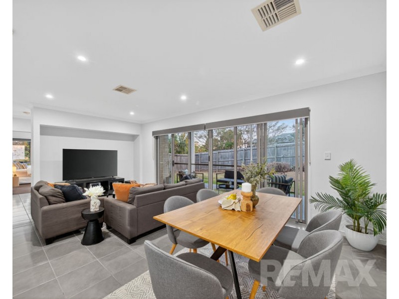 1 Belmore Court, Warner QLD 4500