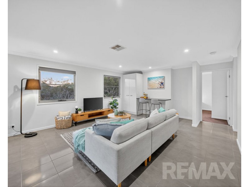 1 Belmore Court, Warner QLD 4500