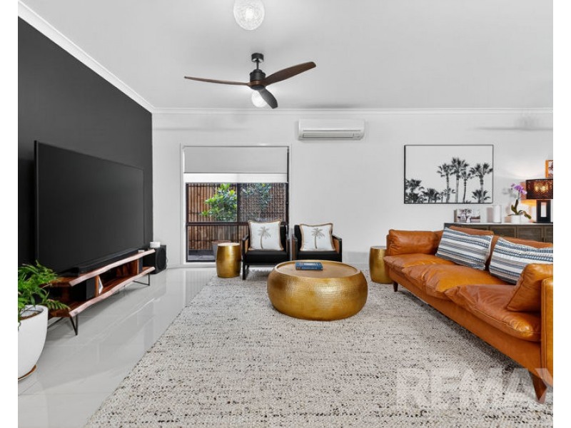 48 Caspian Parade, Warner QLD 4500