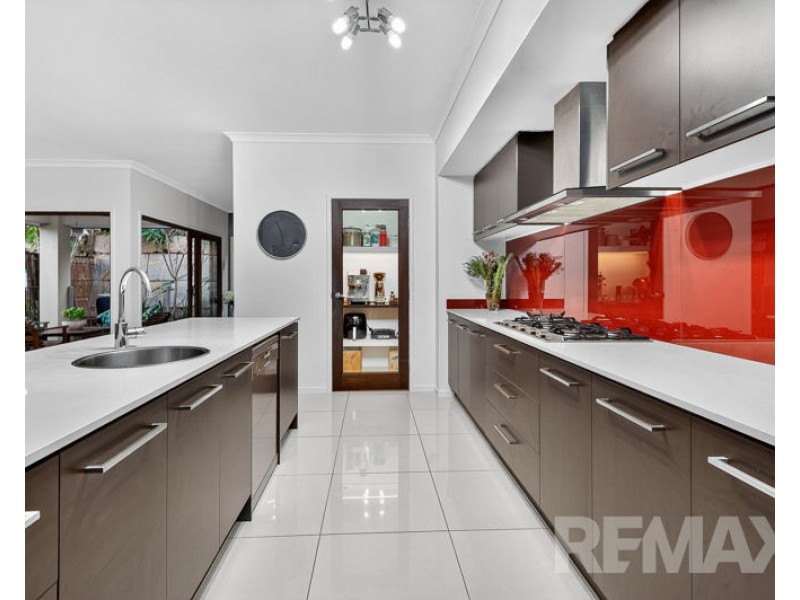 48 Caspian Parade, Warner QLD 4500