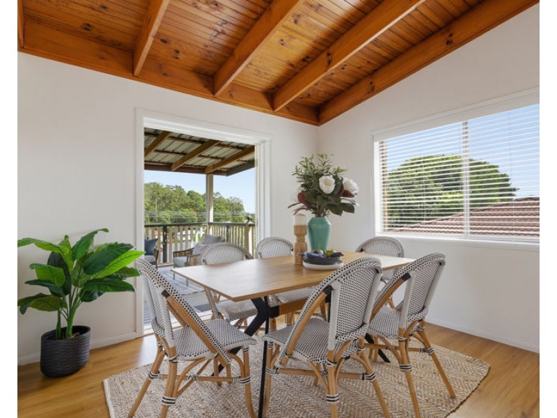 7 Sharon Court, Albany Creek QLD 4035