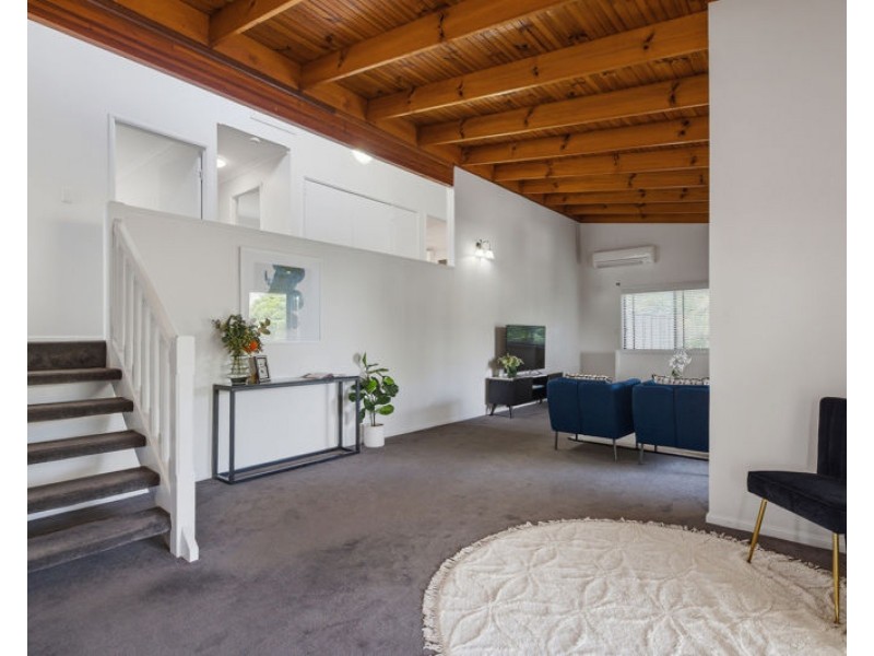 7 Sharon Court, Albany Creek QLD 4035