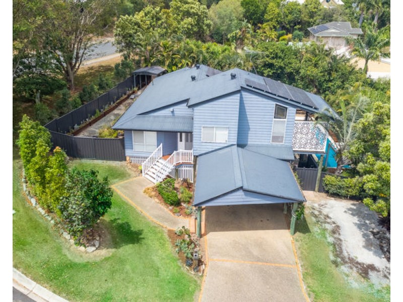 1 Marina Court, Eatons Hill QLD 4037