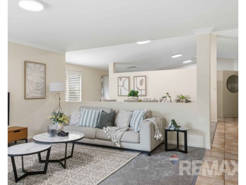 32 Stallone Circuit, Mcdowall QLD 4053