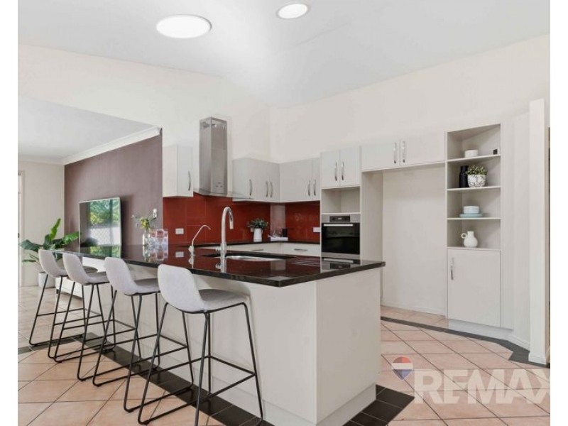 32 Stallone Circuit, Mcdowall QLD 4053