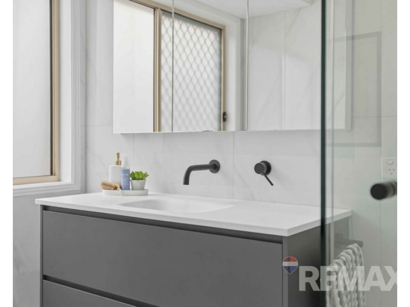 32 Stallone Circuit, Mcdowall QLD 4053