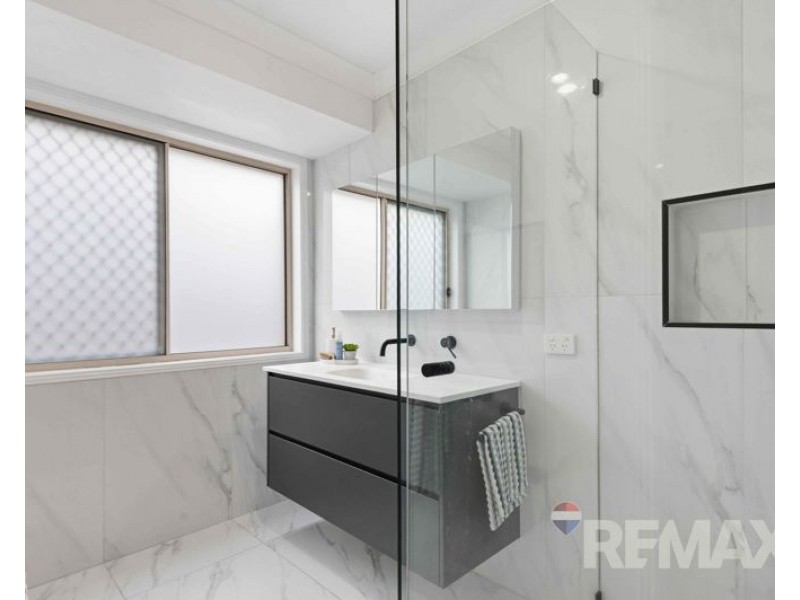32 Stallone Circuit, Mcdowall QLD 4053