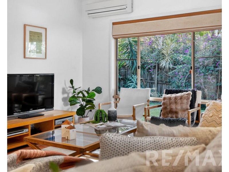 11 Fletchers Road, Eatons Hill QLD 4037