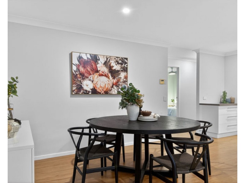 135 Albany Forest Drive, Albany Creek QLD 4035