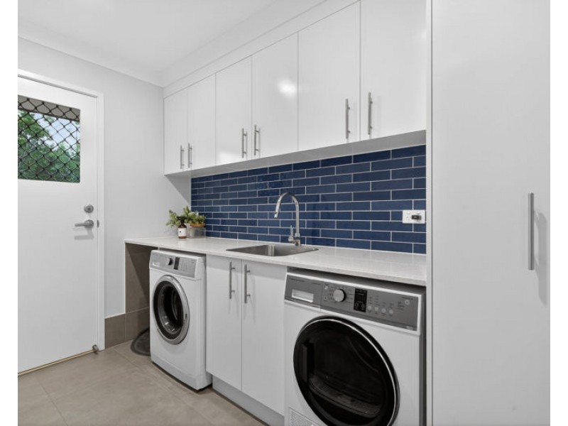 135 Albany Forest Drive, Albany Creek QLD 4035