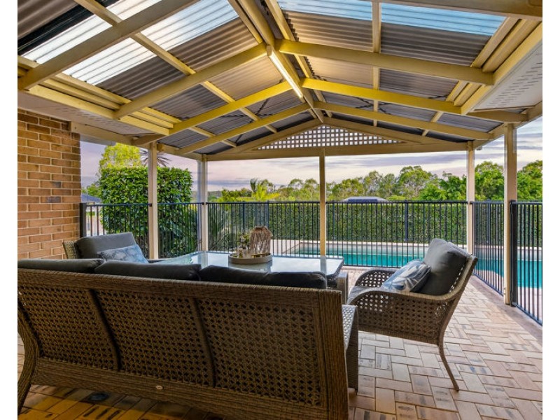 135 Albany Forest Drive, Albany Creek QLD 4035