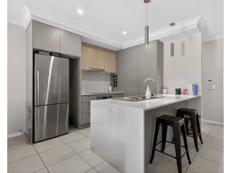 37/461 Beckett Road, Bridgeman Downs QLD 4035