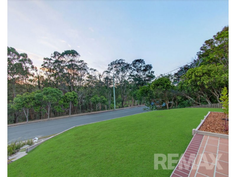 52 Goshawk Drive, Kallangur QLD 4503